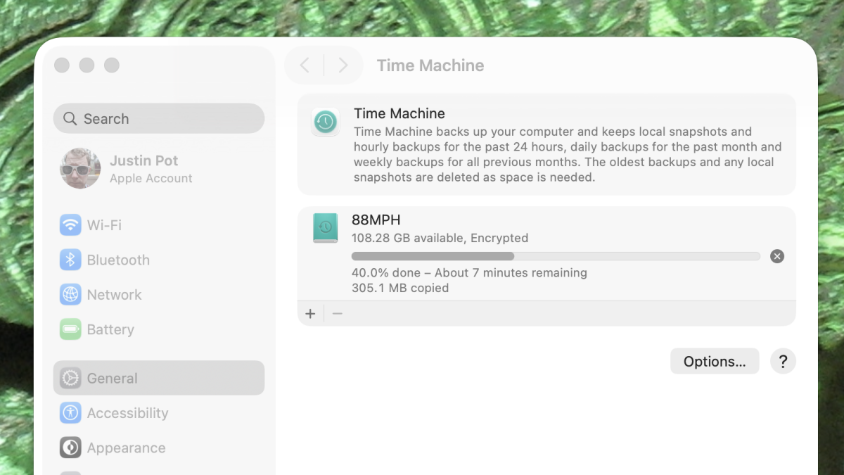 Time Machine backup in progress on a Mac Time Machine interface on macOS showing backup progress