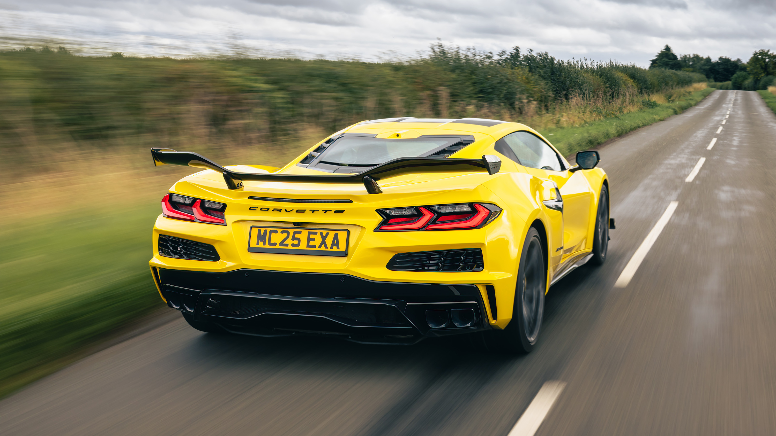 Corvette Z06 Cornering on the Track