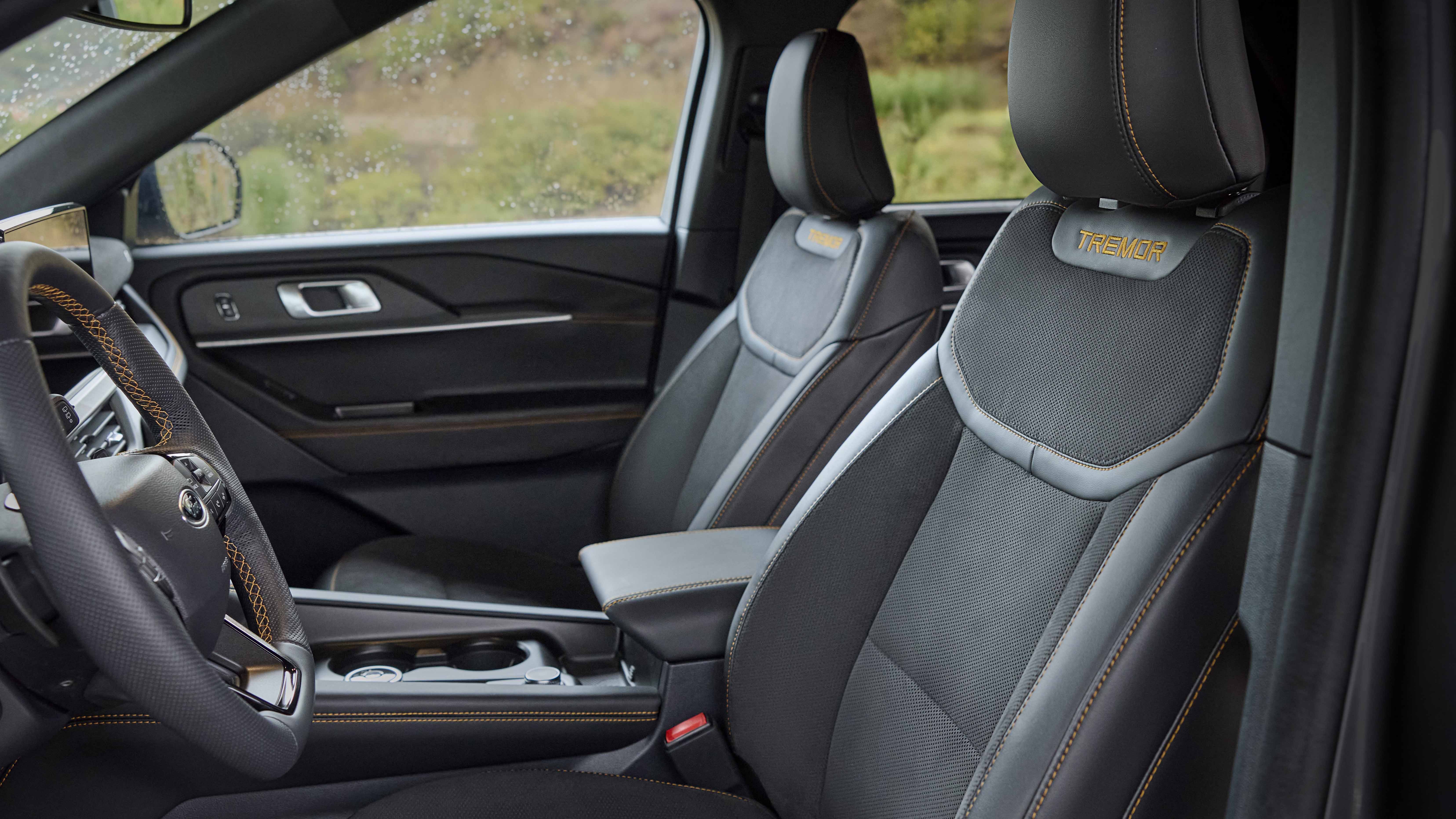 Ford Explorer Tremor interior view