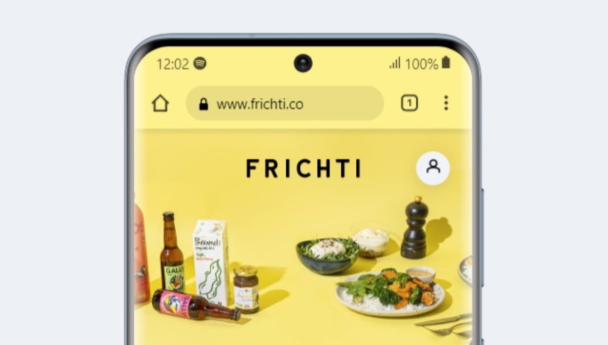 A close-up of the Samsung Galaxy S20's vibrant Dynamic AMOLED 2X display showcasing its edge-to-edge design and punch-hole camera.