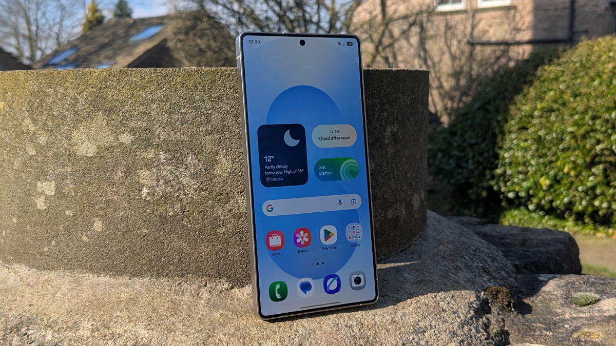 Samsung Galaxy S25 Ultra in Phantom Black