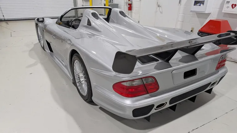 Close-up of the seized 2002 Mercedes CLK-GTR Roadster