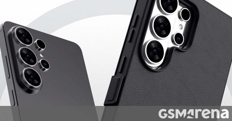 Samsung Galaxy S26 Ultra Charging Speed Confirmation via 3C Certification Close-up of a smartphone screen displaying charging icon and percentage, with a fast charger plugged in.