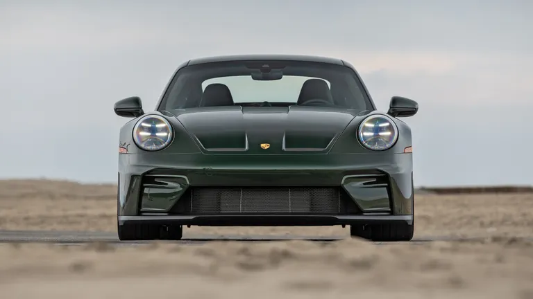 Detail view of the 2025 Porsche 911 GT3 Touring's front fascia